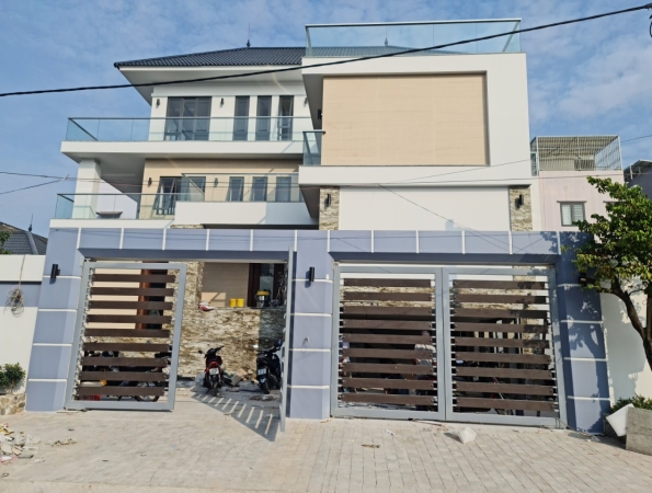 THI CÔNG CẢI TẠO VILLA 3 TẦNG